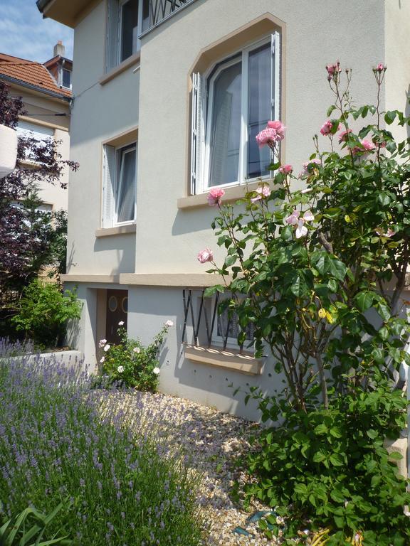 Ferienwohnung Les Mirabelles Metz Exterior foto